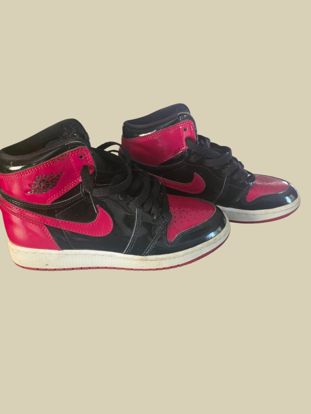 Nike Kids High-Top Sneakers in Black & Red